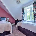 Finest Retreats - Abbey Road Apartments - Flat Six