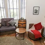 Downtown - Manhattan House