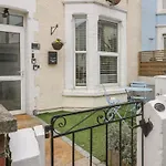Apartment 1 - Llandudno Central