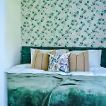 Finest Retreats - Abbey Road Apartments - Flat 4