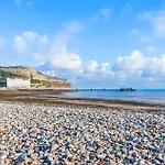 Carmen Sylva Studio Flat Llandudno Sea Front F7