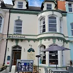 Glascoed Guest House