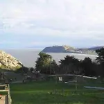Orme Villa, Hot Tub, Llandudno, Stunning Views , Sleeps 12