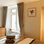 Seaside Charm 1Br Coastal Retreat In Wales