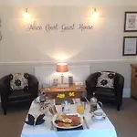 Alice Court Guest House
