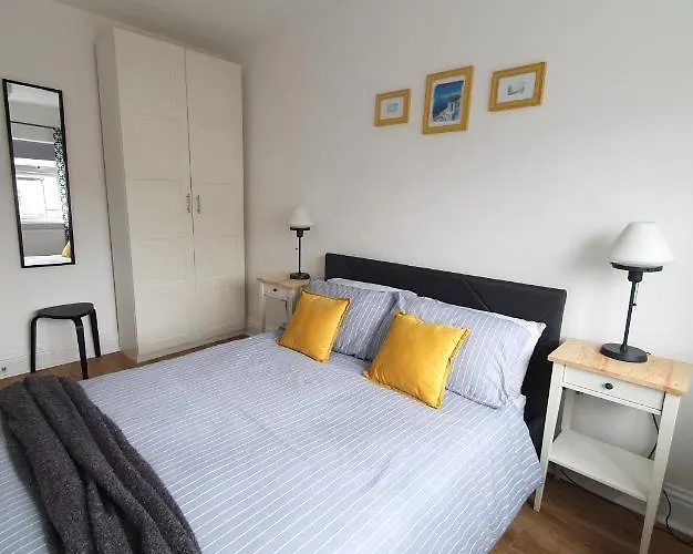 One Bed Apartment With Sofa Bed