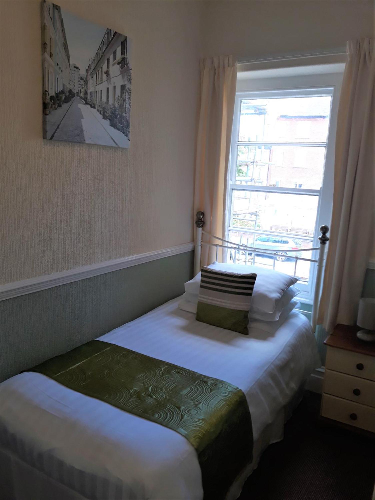 Ashfields Guest house