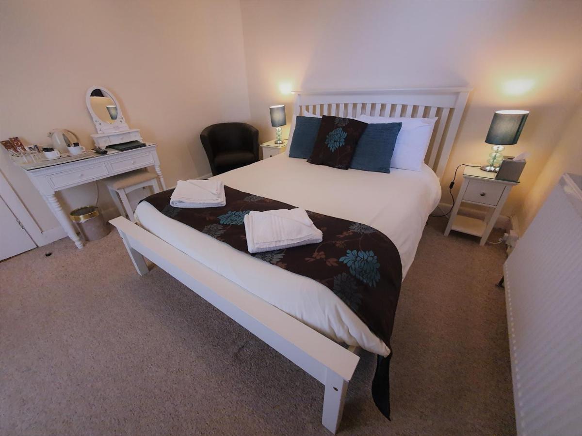 The Annan 3*