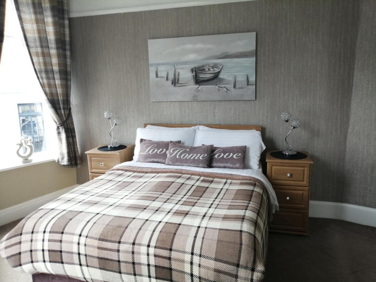 Burleigh 4*