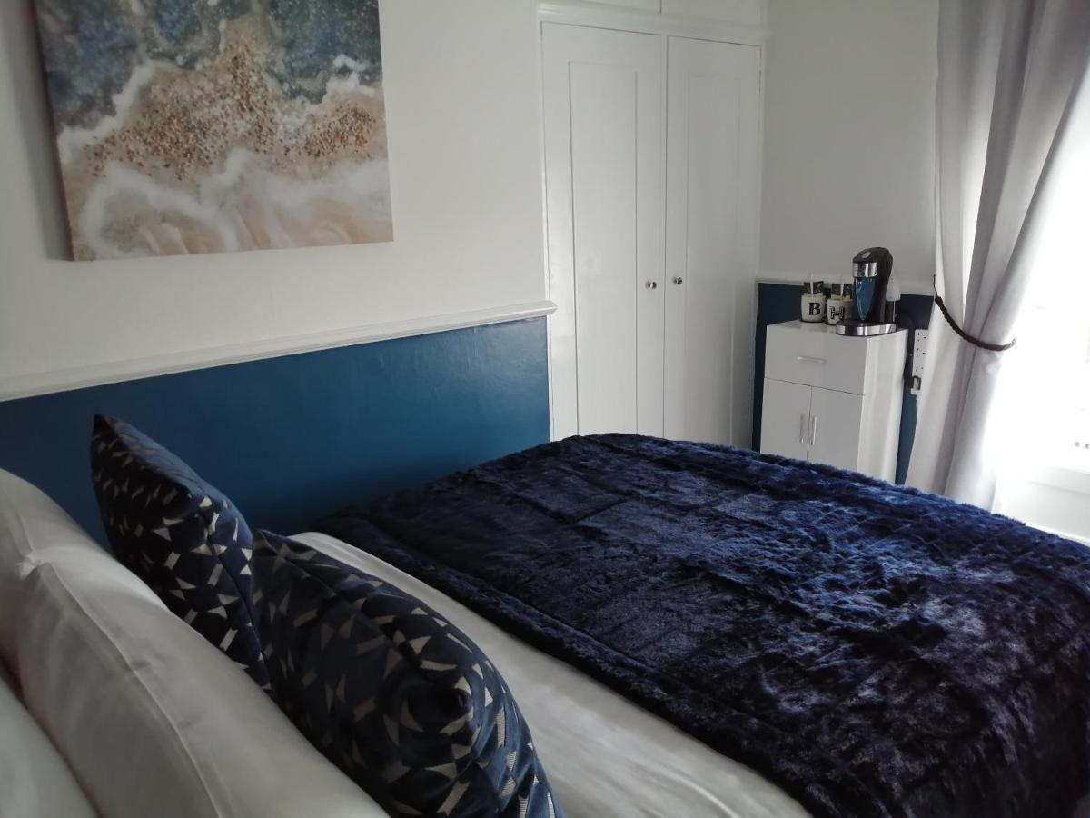 Burleigh Guest house