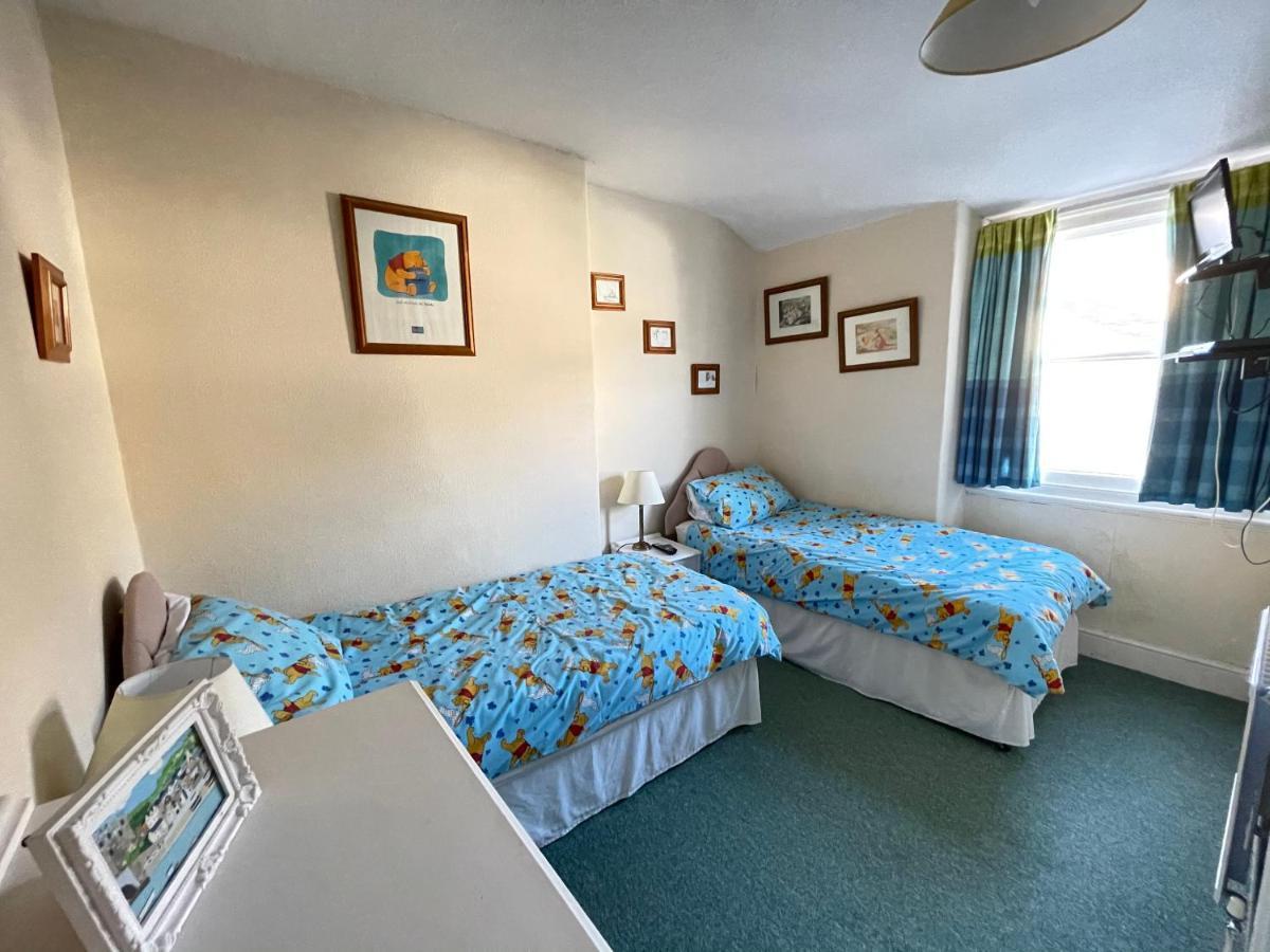 White Court Bed & Breakfast