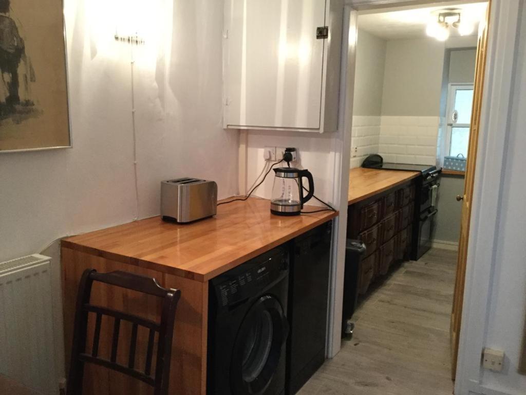 Garden Flat 1 Bed & Breakfast *