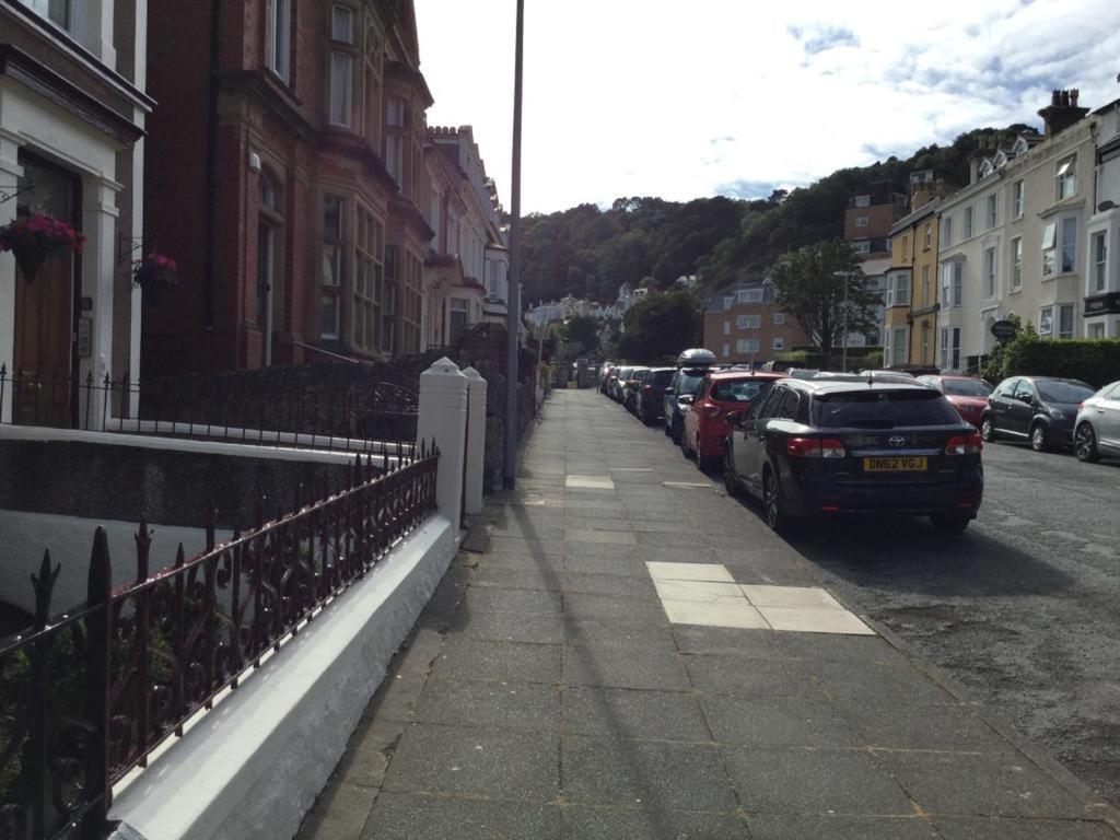 Garden Flat 1 * Llandudno
