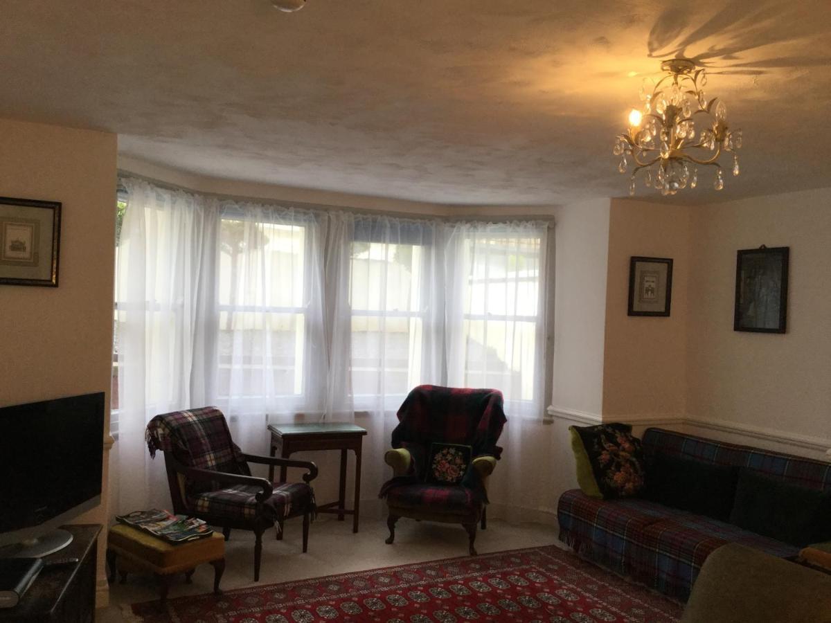 Garden Flat 1