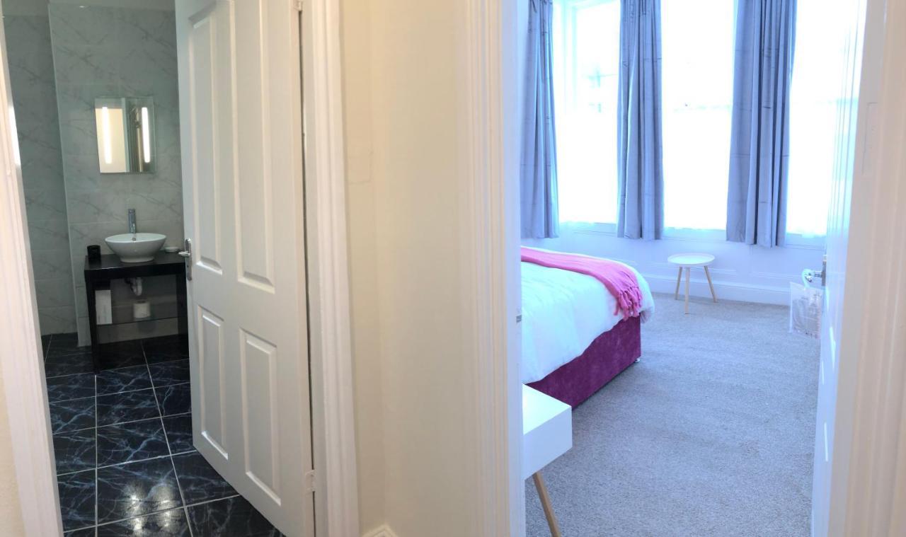 Apartment Mostyn Free Private Parking Llandudno