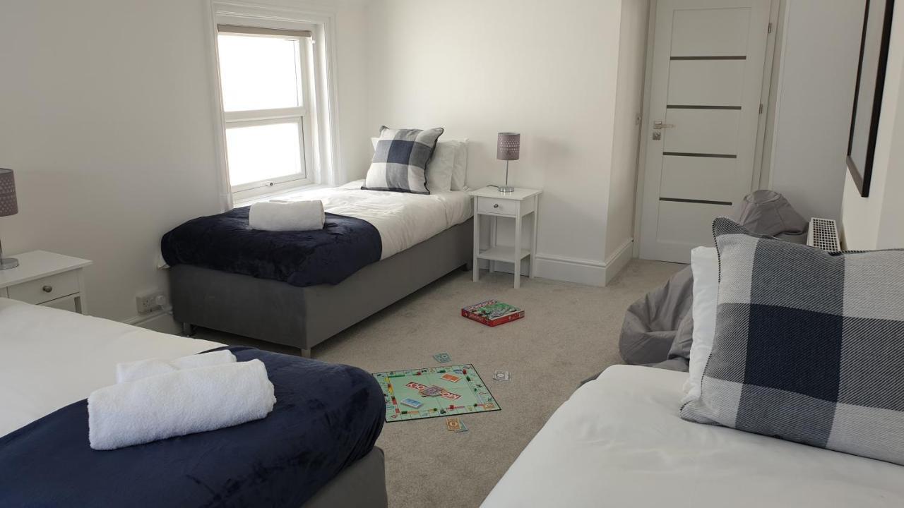 Snowdon Retreat By Seaside