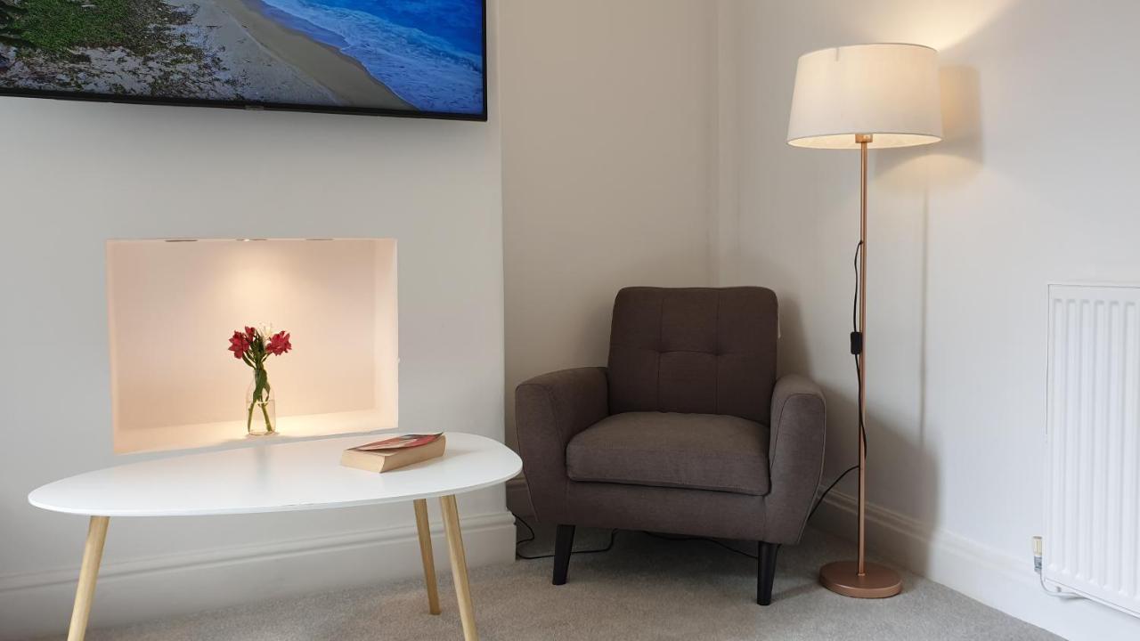 Snowdon Retreat By Seaside *