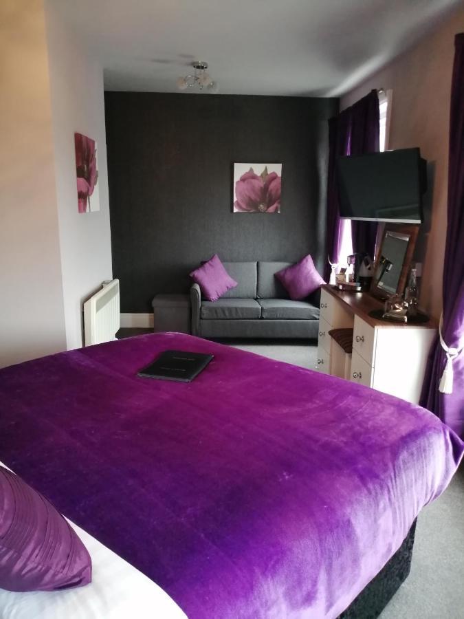 Guest house Burleigh 4*