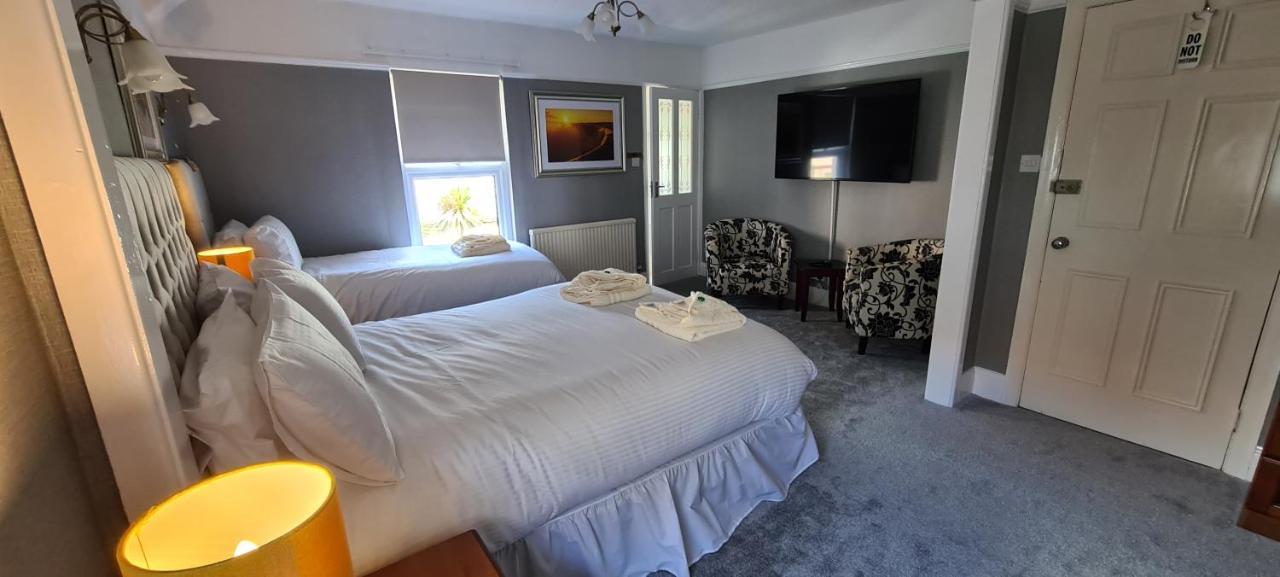 Sunnycroft Private Guest house 3*