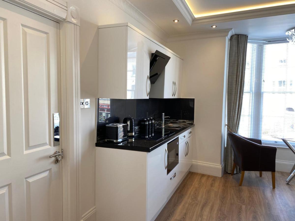 The Maureen Apartment