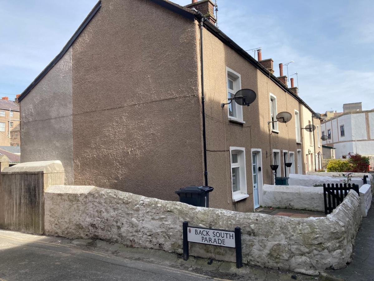 Delightful 3 Bedroomed In Holiday home