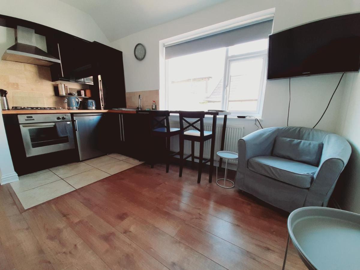 Apartment Cosy 1 Bedroom In The Heart Of