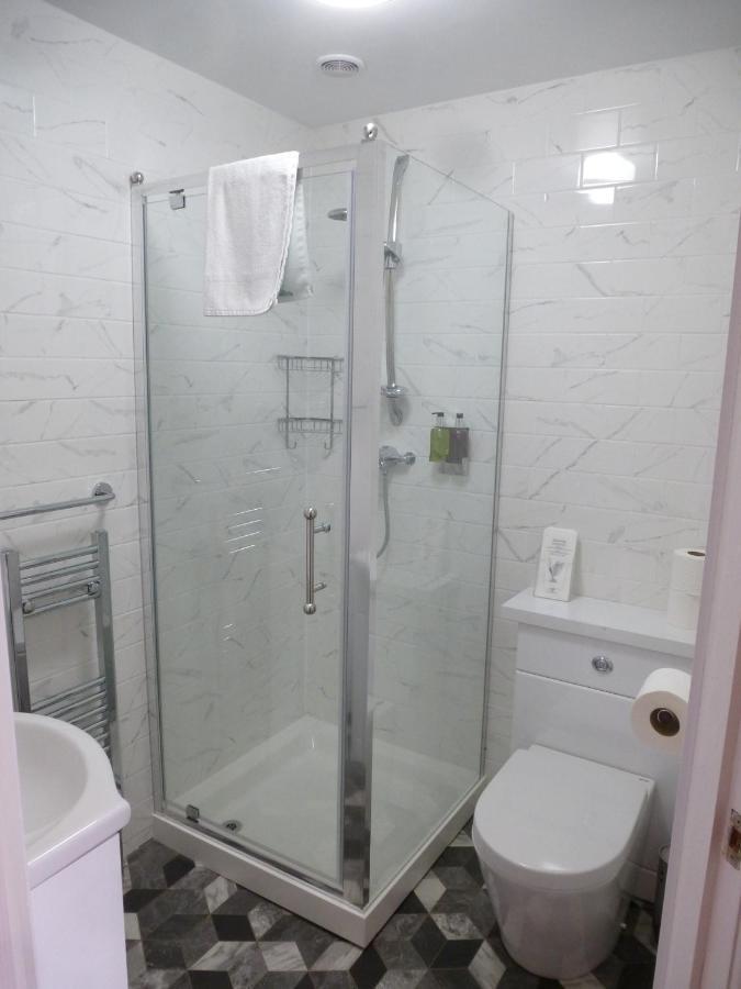 The Kenmore 3* Llandudno