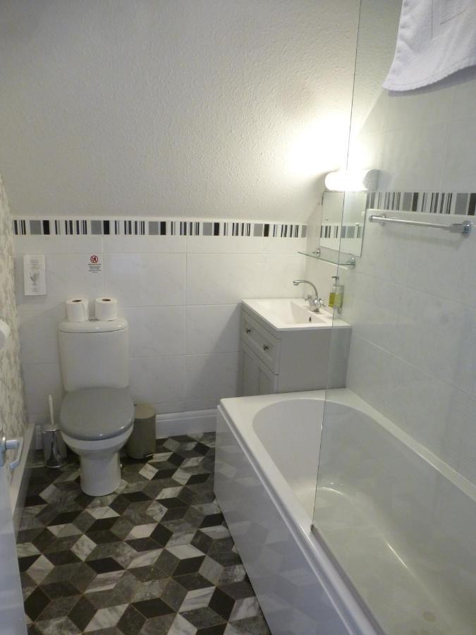 The Kenmore 3* Llandudno