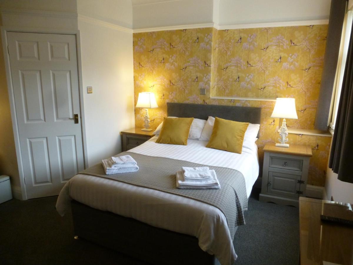 Guest house The Kenmore Llandudno