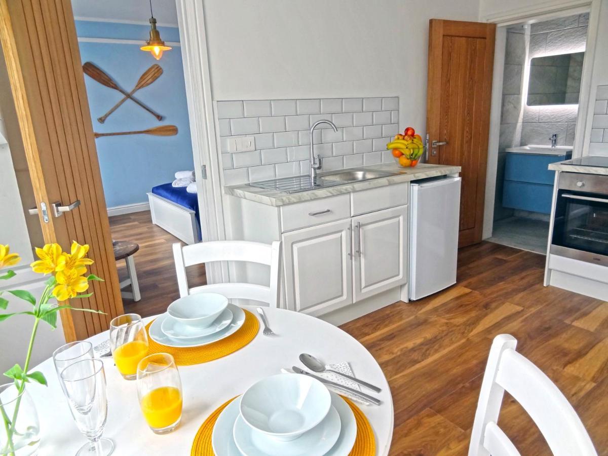 Nautical By Seaside Apartment