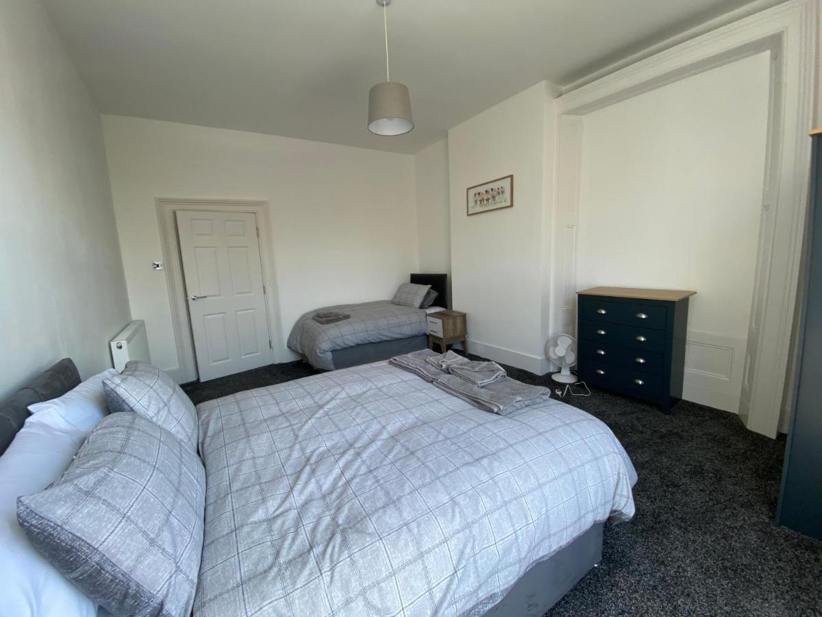 Flat 2 Mostyn Street *