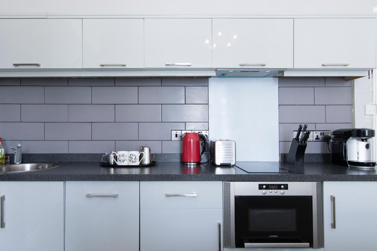 Montague House Apartment