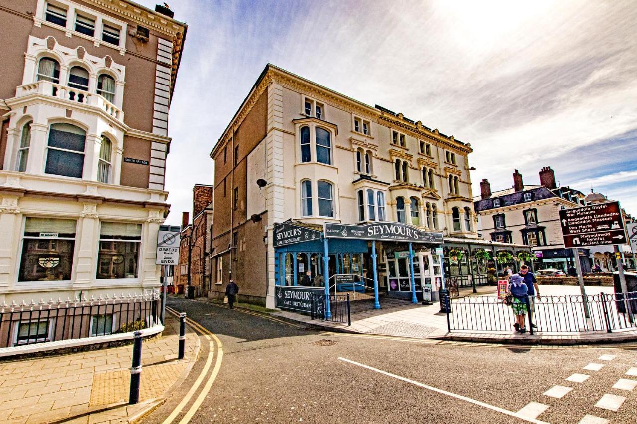 Montague House Llandudno