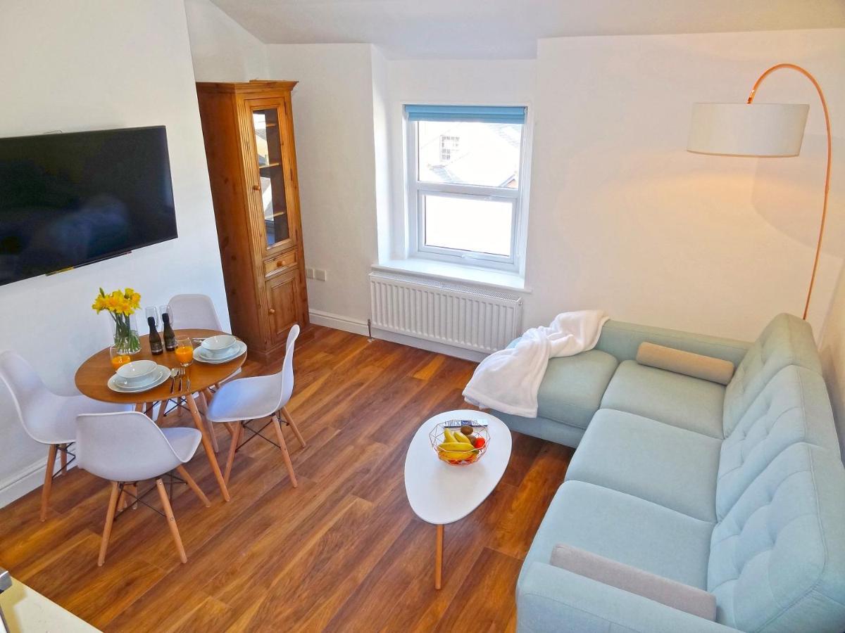 Great Orme By Seaside Apartment