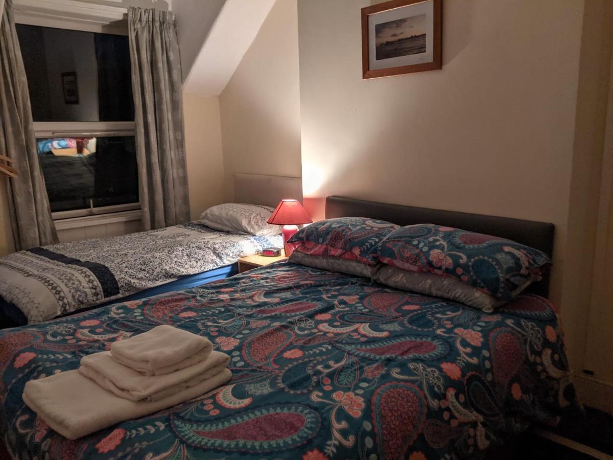 Overton 3* Llandudno
