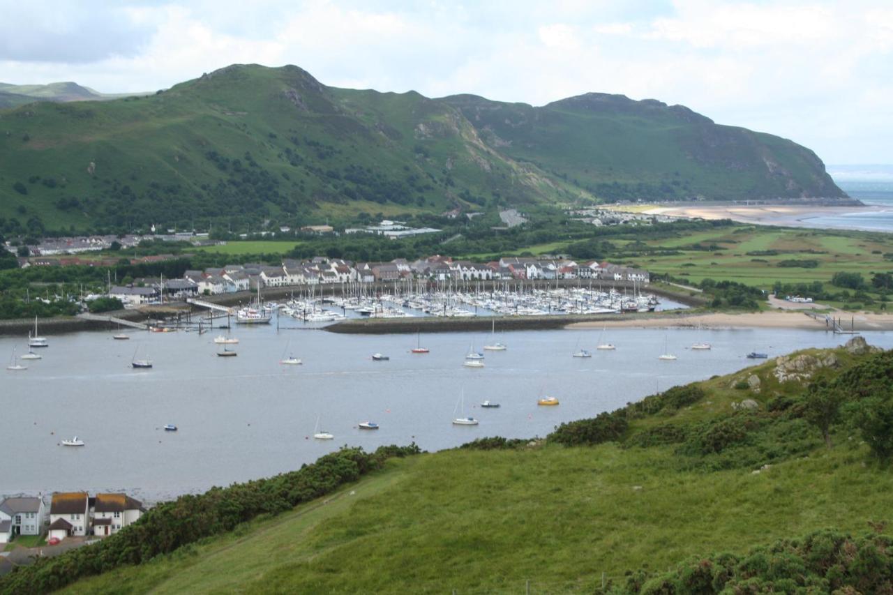 Gwesty Links Hotel 4*