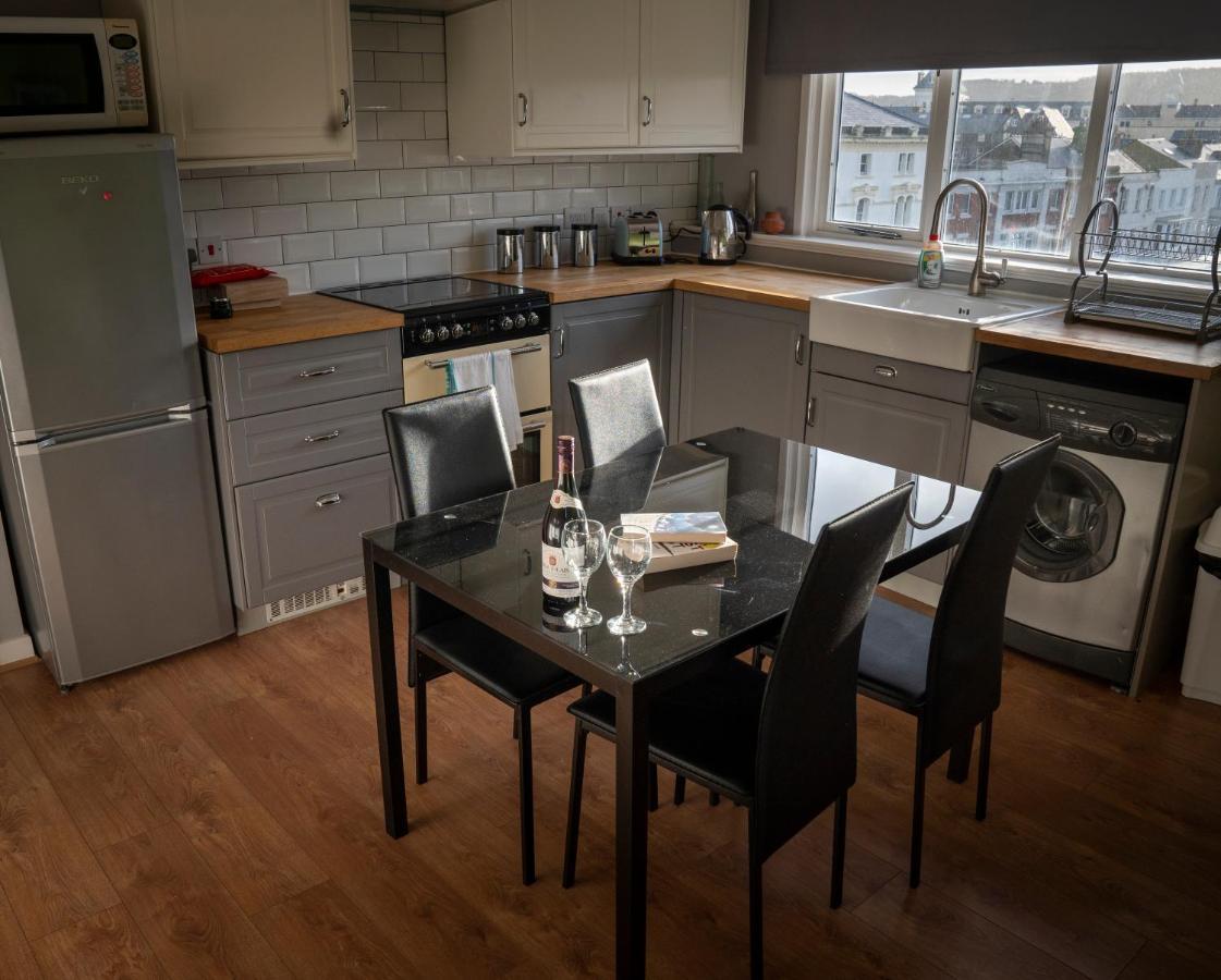 4, Cornerhouse * Llandudno