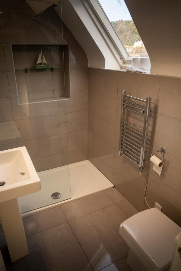 4, Cornerhouse *