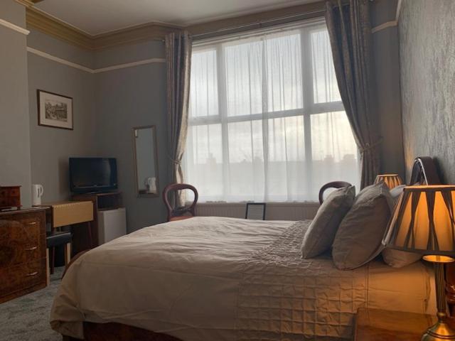 Capri 4* Llandudno