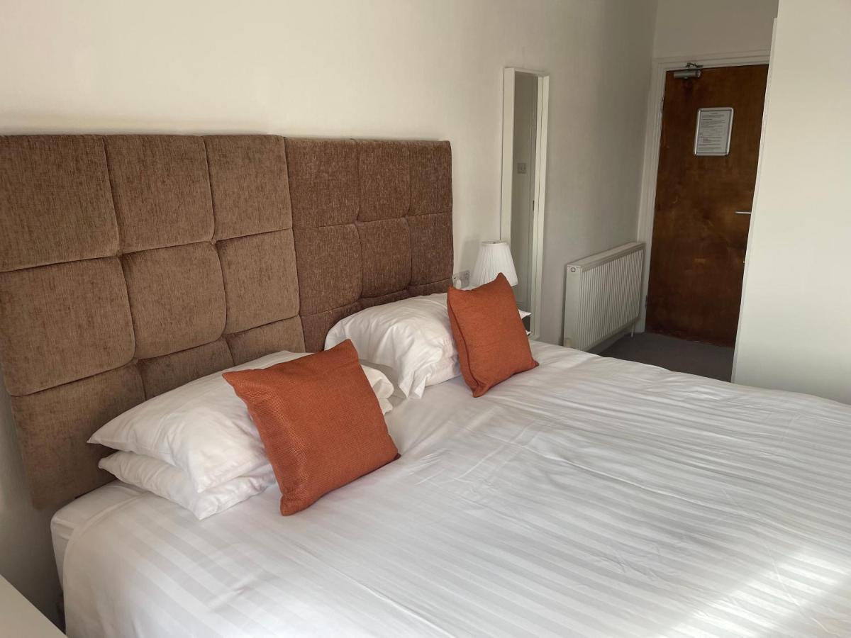 The Shelbourne (adults Only) Hotel