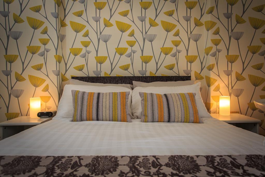 Guest house Arvon House
