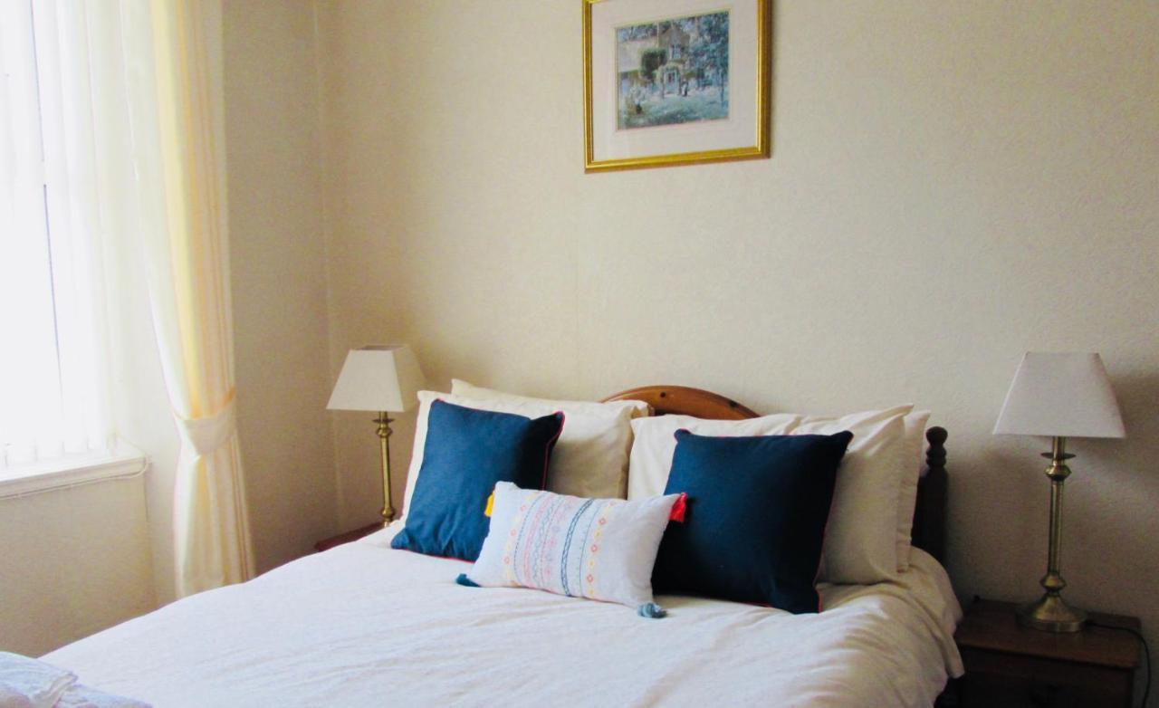 Bed & Breakfast Lakelands Guest House *