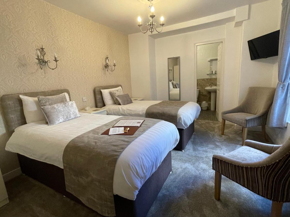 Guest house Lynton House