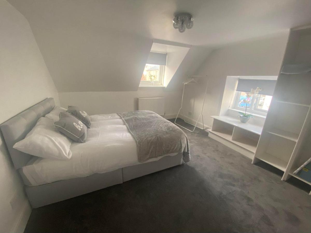 Guest house Bay Court 3*