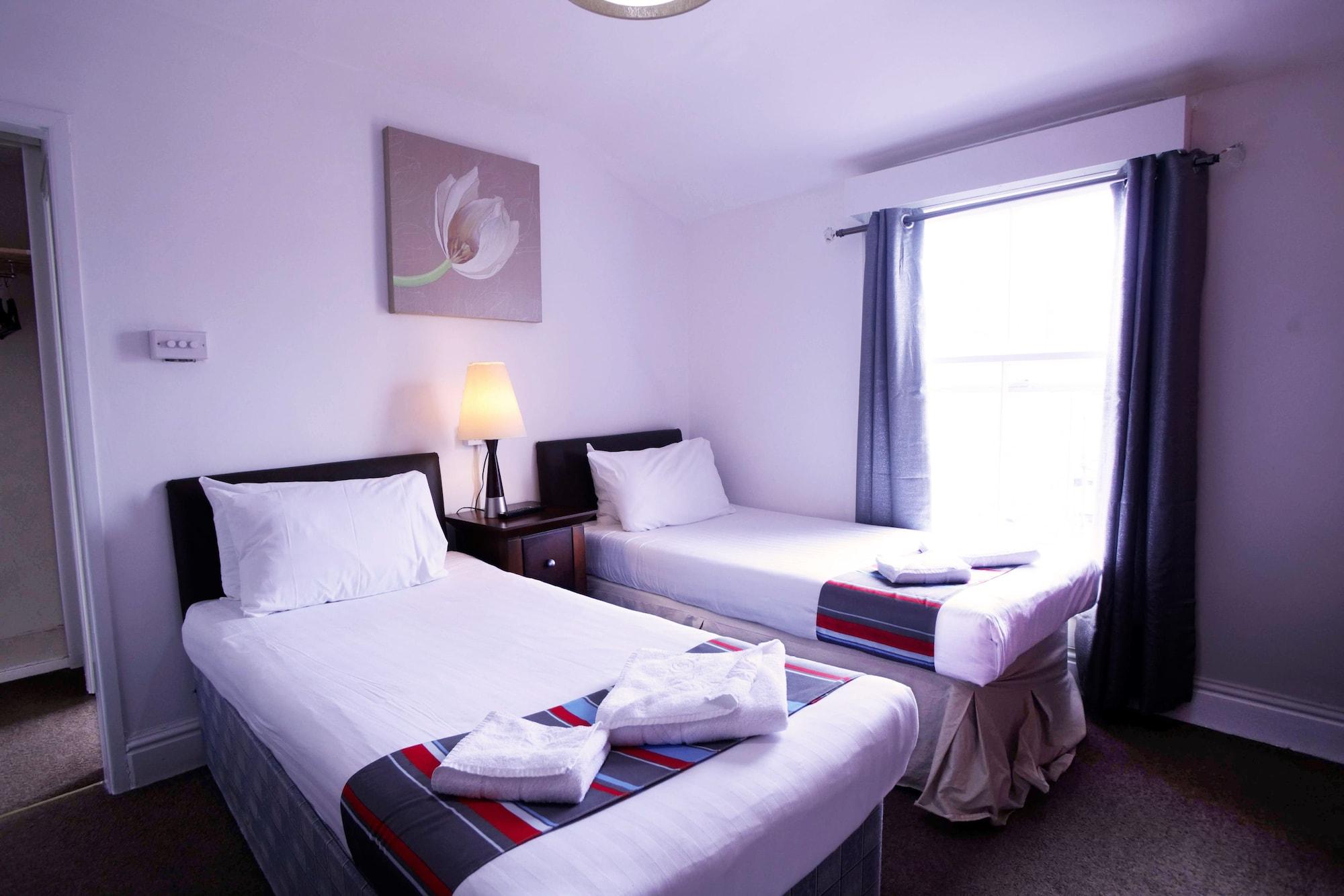 The Broadway Hotel 3*