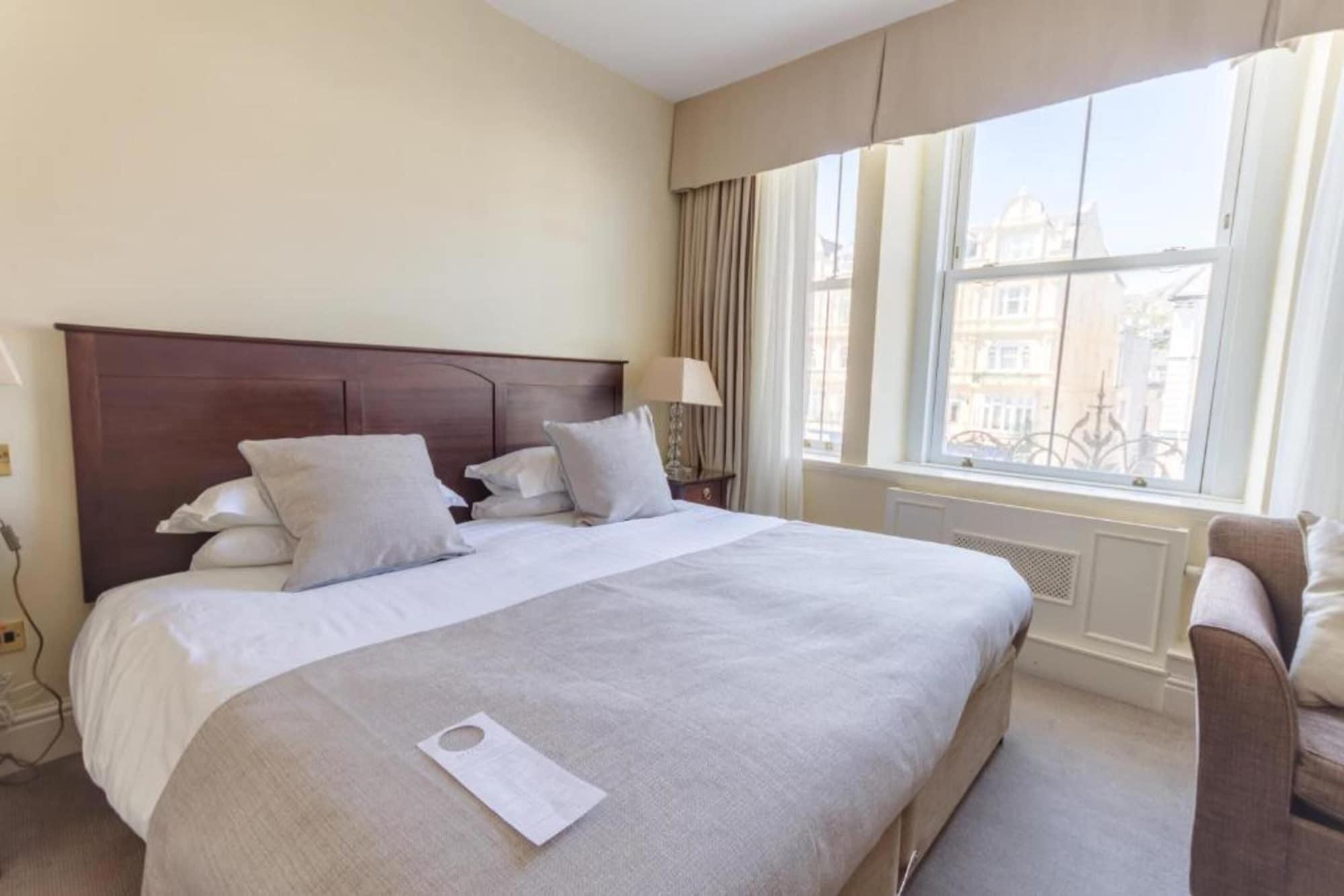 Hotel St. Georges 4*