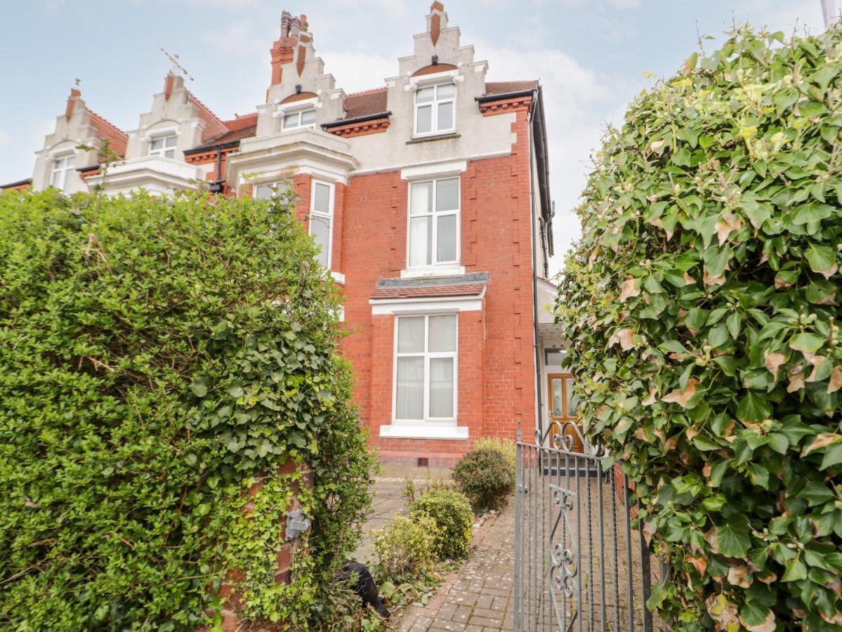 10 Carmen Sylva Road Llandudno