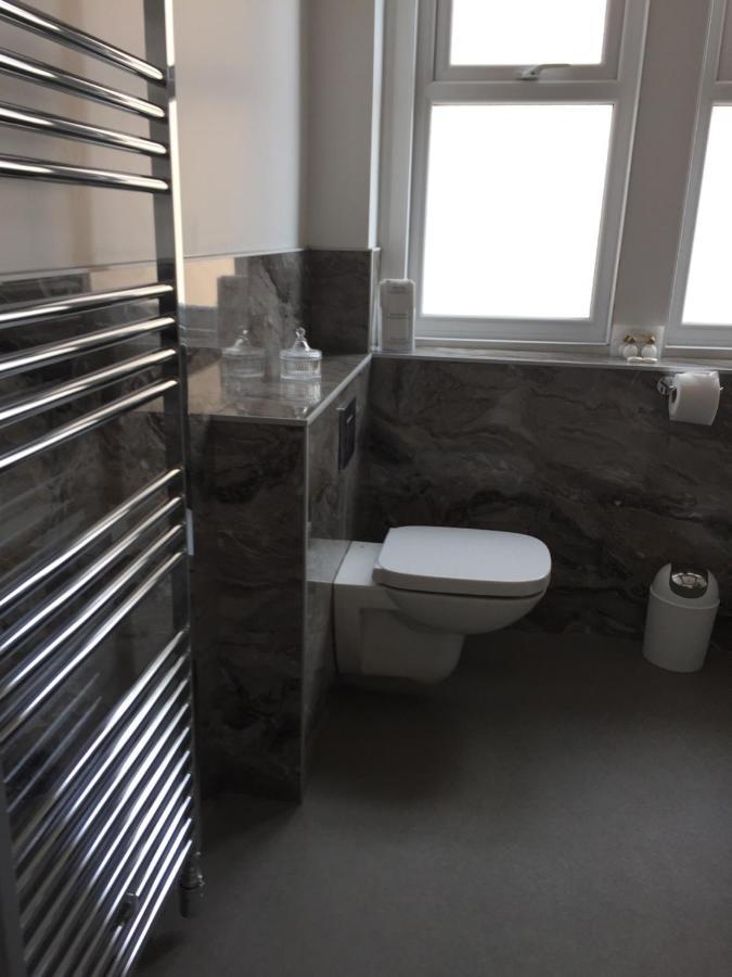 Plas Gorwelion - Adult Only *