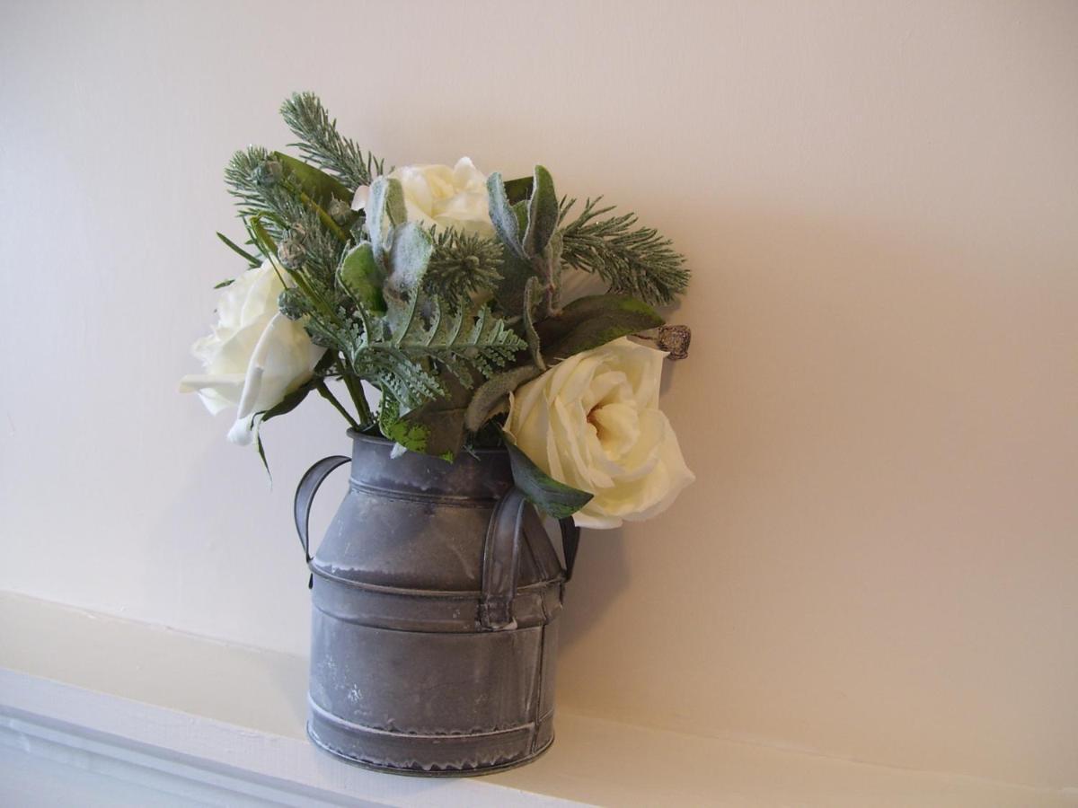 Plas Gorwelion - Adult Only Guest house