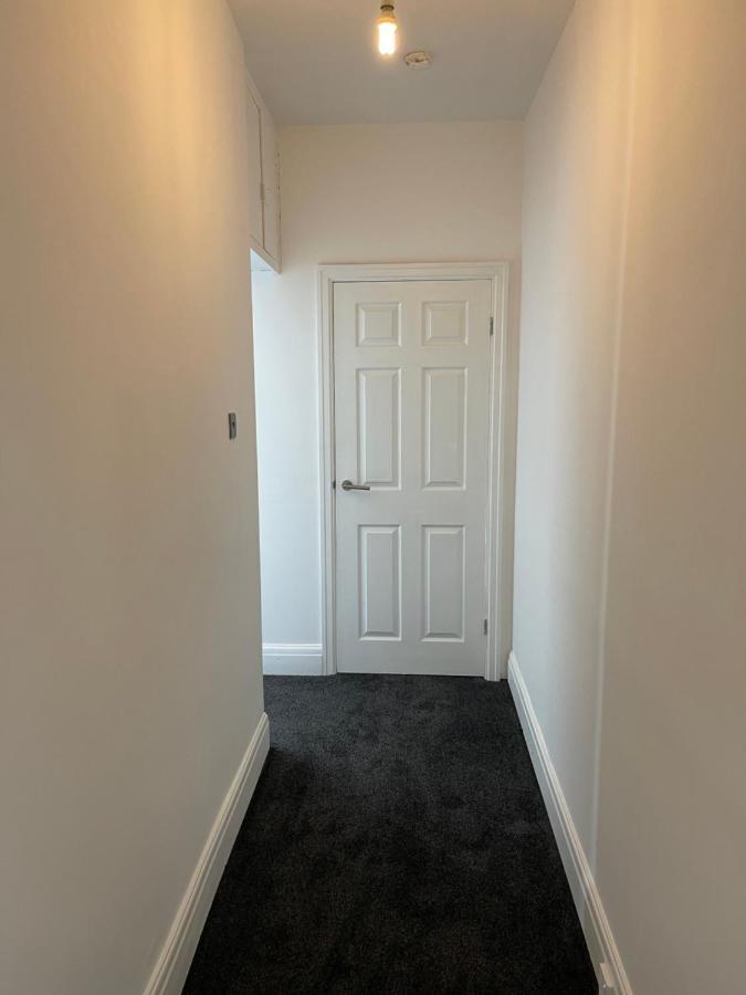 3 Bedroom Garden Next To Craig-y-don Park Apartment Llandudno